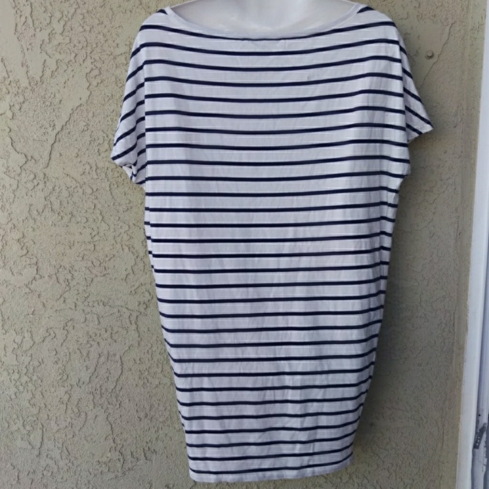 BB Dakota striped short sleeve long Top excellent - Picture 7 of 8